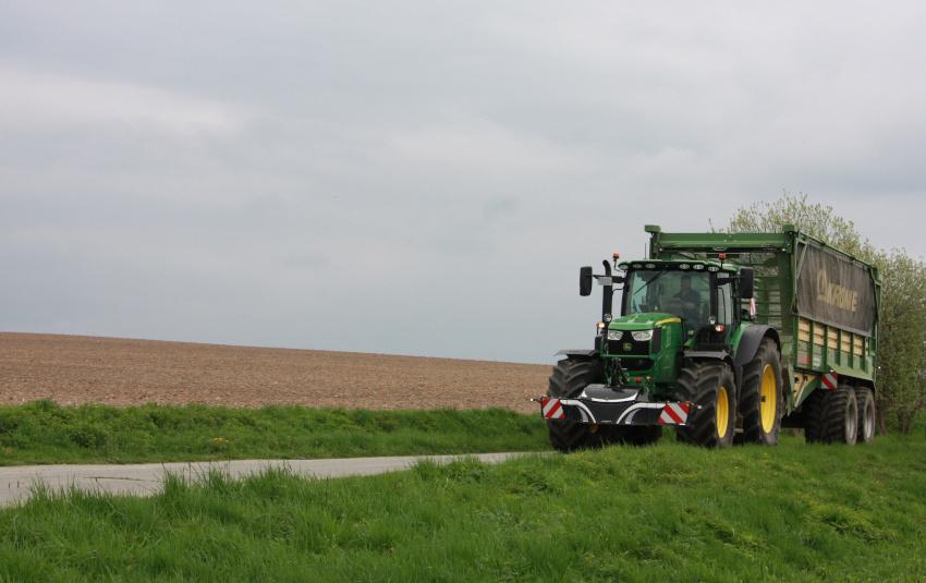 Landmaschinen im Straßenverkehr