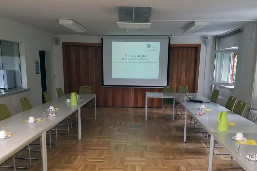 Diskussionsbedarf im Fachausschuss Nutztierhaltung (Milch)